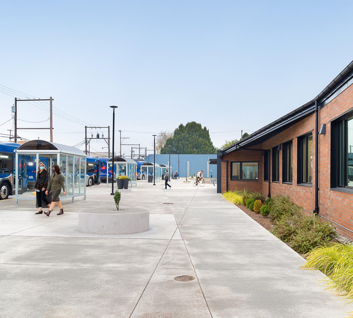 Multiple Transit Center RiverCities Transit Center | TCF Architecture